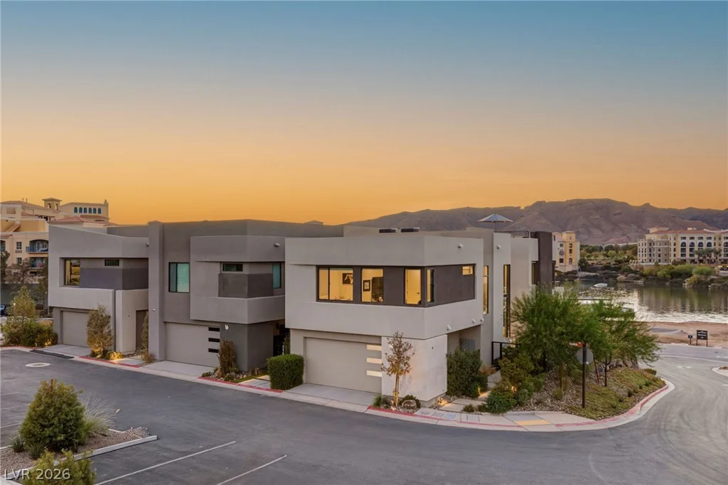18 Heron Harbour, Henderson, NV 89011