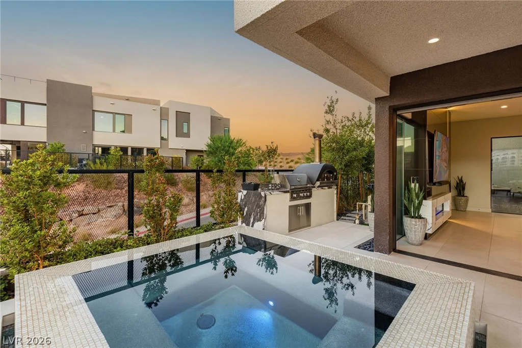 18 Heron Harbour, Henderson, NV 89011
