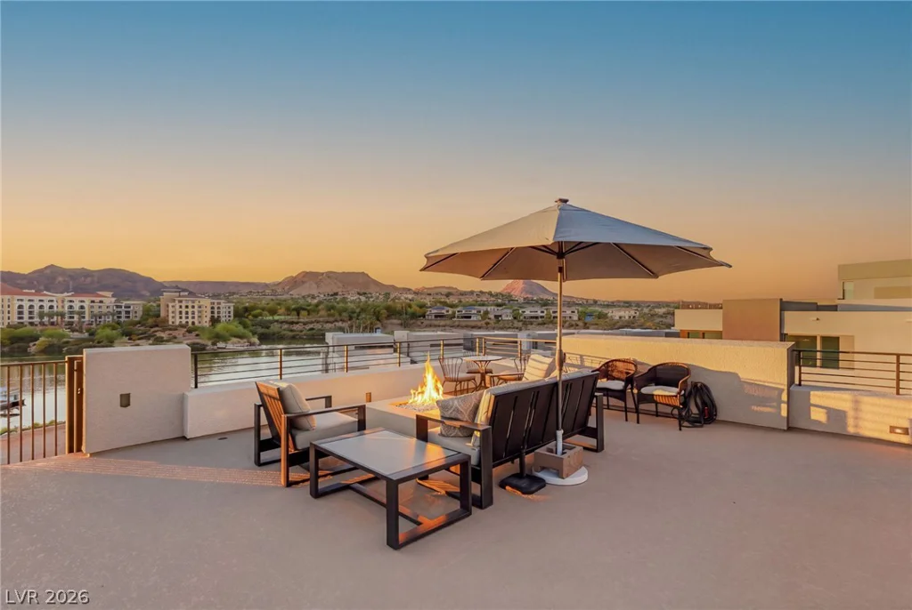 18 Heron Harbour, Henderson, NV 89011