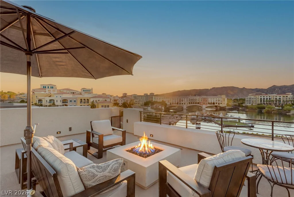 18 Heron Harbour, Henderson, NV 89011
