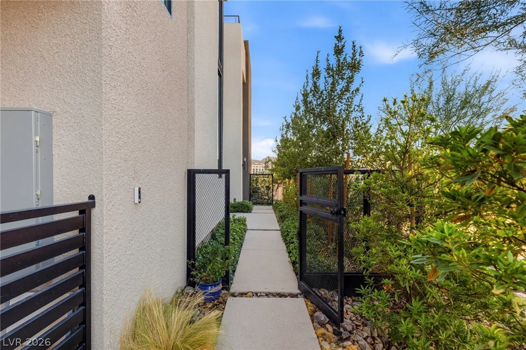 18 Heron Harbour, Henderson, NV 89011