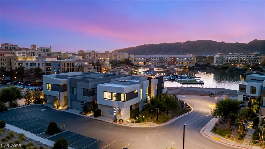 18 Heron Harbour, Henderson, NV 89011