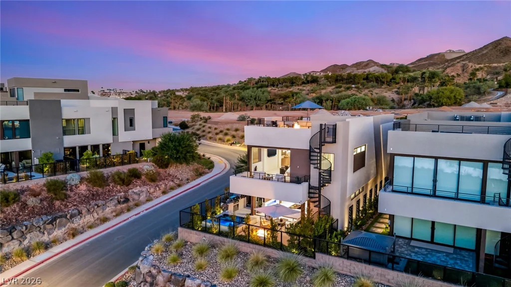 18 Heron Harbour, Henderson, NV 89011