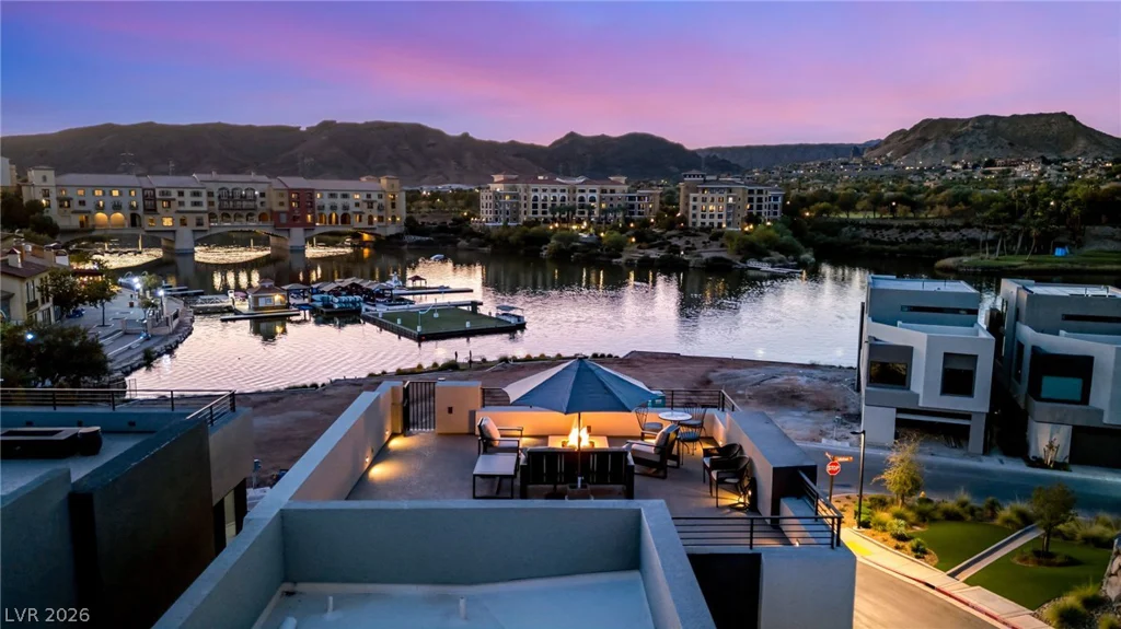 18 Heron Harbour, Henderson, NV 89011