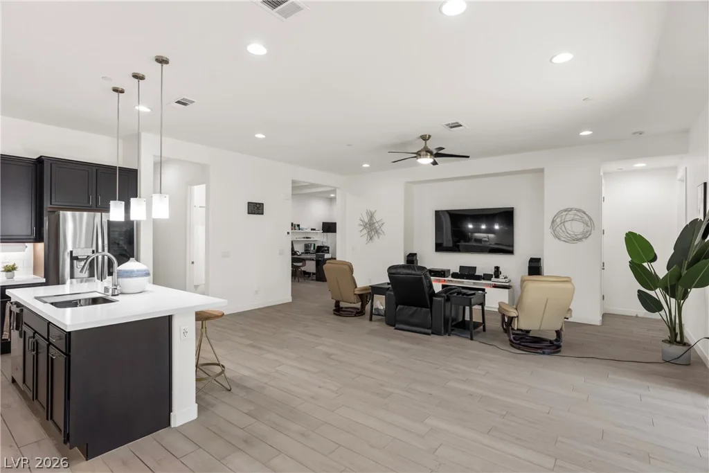 11617 Falcon Gorge, Las Vegas, NV 89138