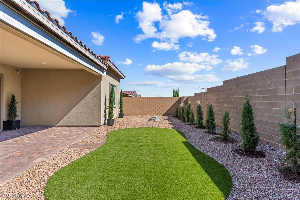 11617 Falcon Gorge, Las Vegas, NV 89138