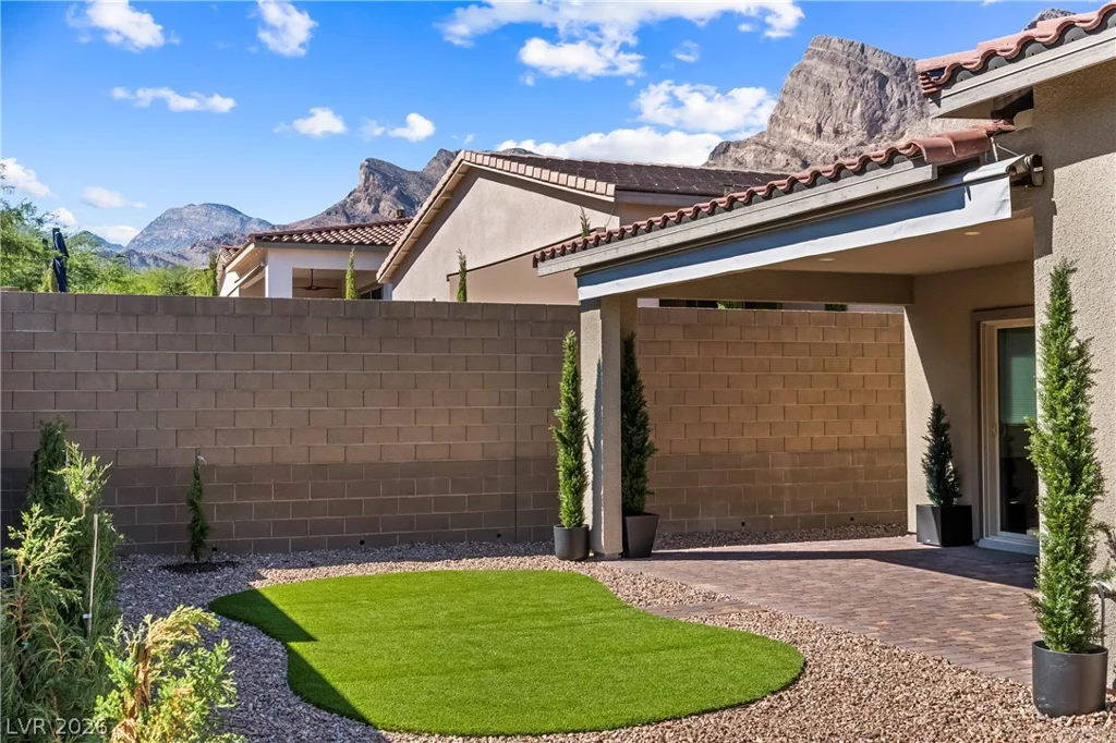 11617 Falcon Gorge, Las Vegas, NV 89138