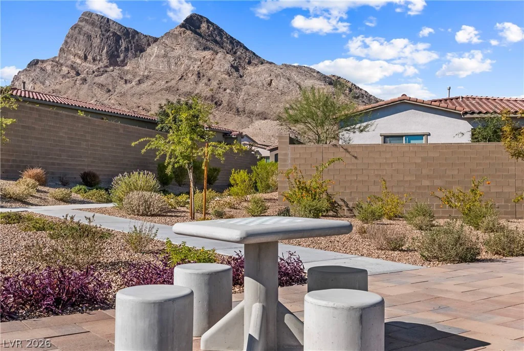11617 Falcon Gorge, Las Vegas, NV 89138
