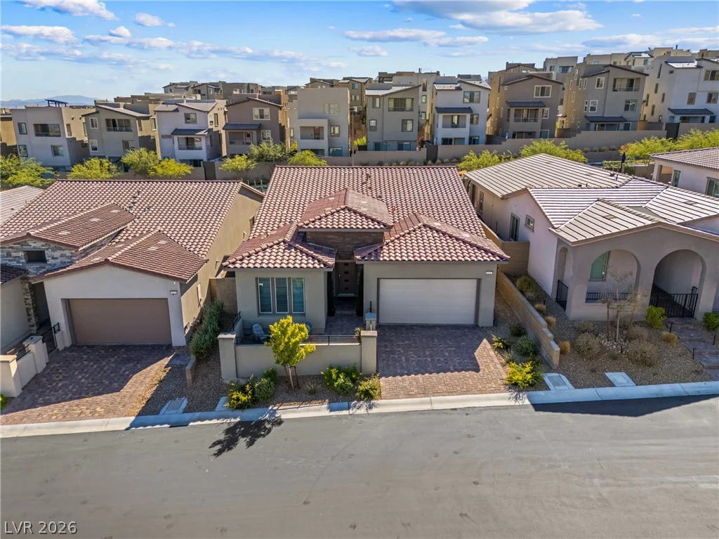11617 Falcon Gorge, Las Vegas, NV 89138