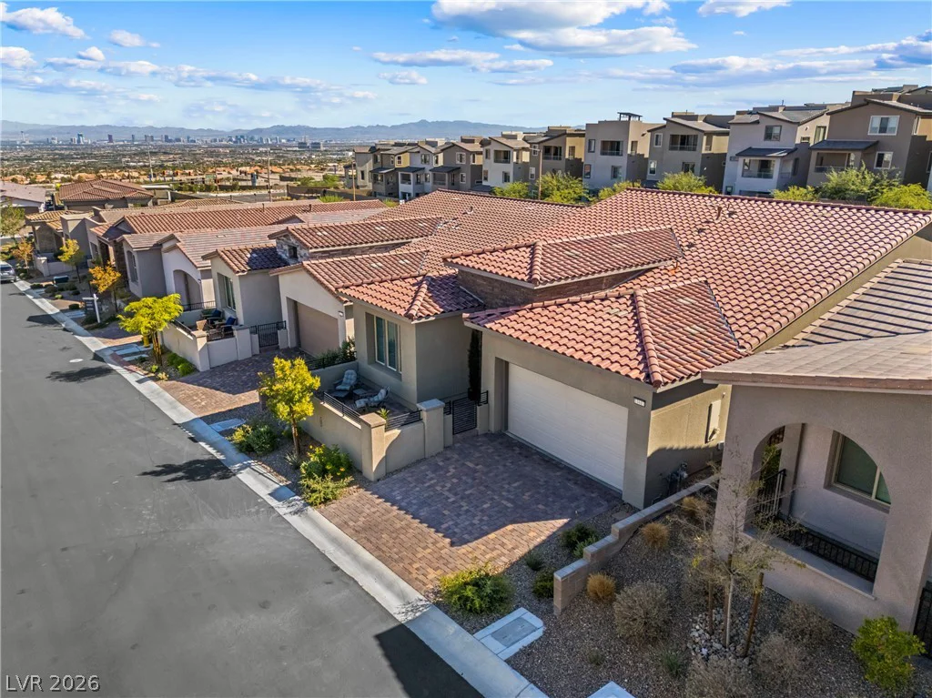 11617 Falcon Gorge, Las Vegas, NV 89138