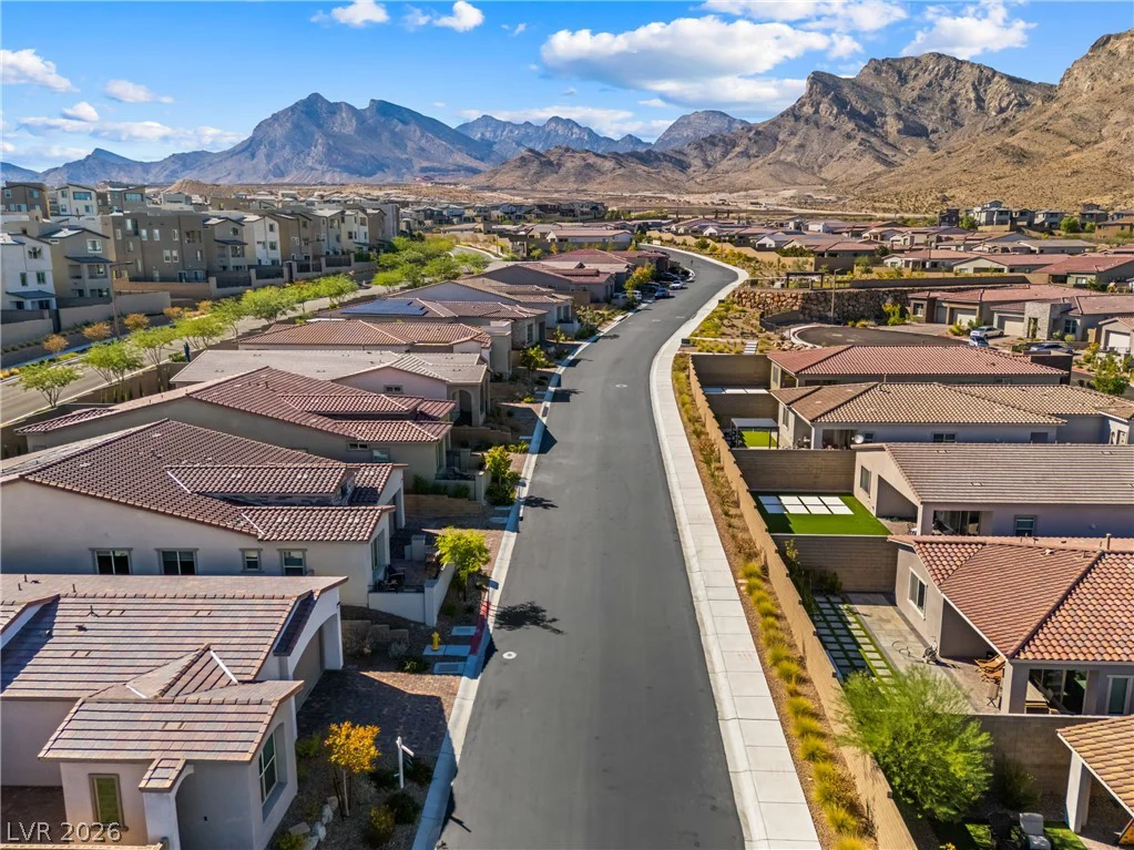 11617 Falcon Gorge, Las Vegas, NV 89138