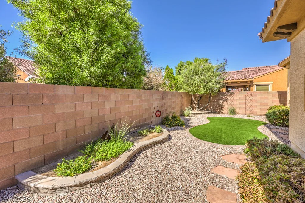 965 Via Columbo, Henderson, NV 89011