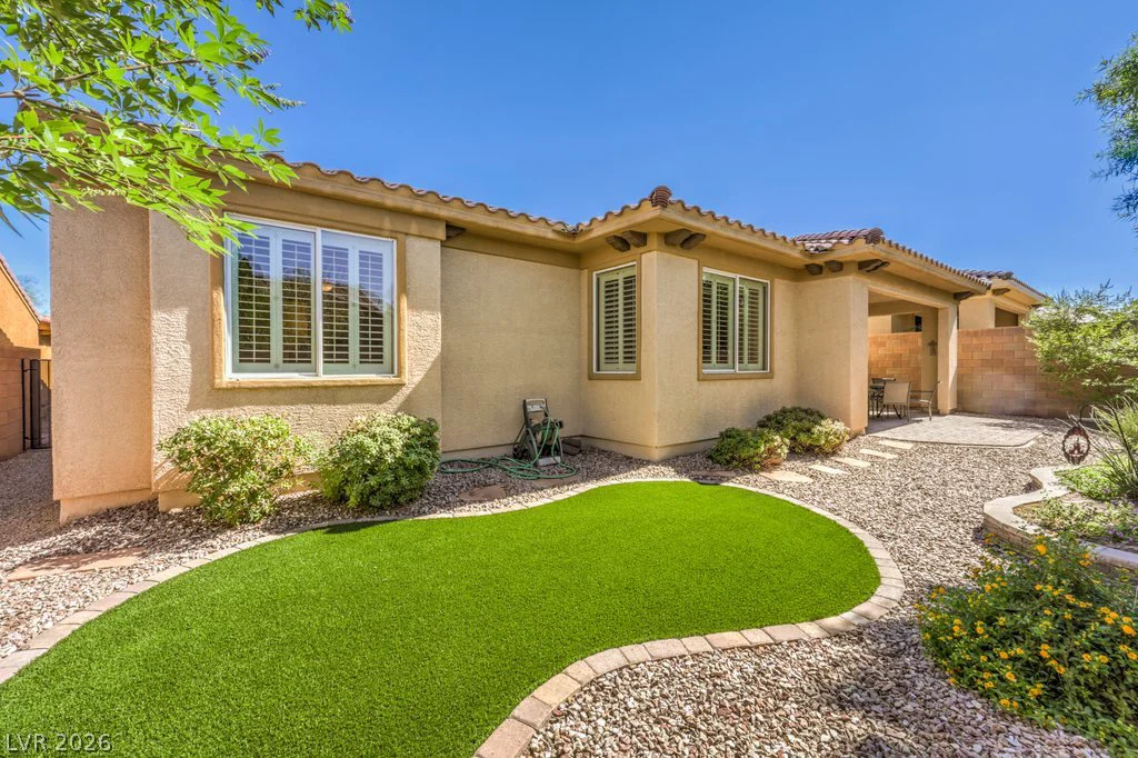 965 Via Columbo, Henderson, NV 89011