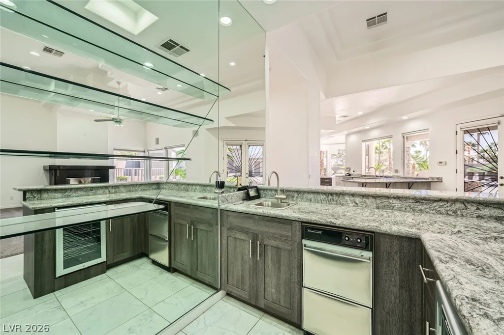 7901 Obannon, Las Vegas, NV 89117
