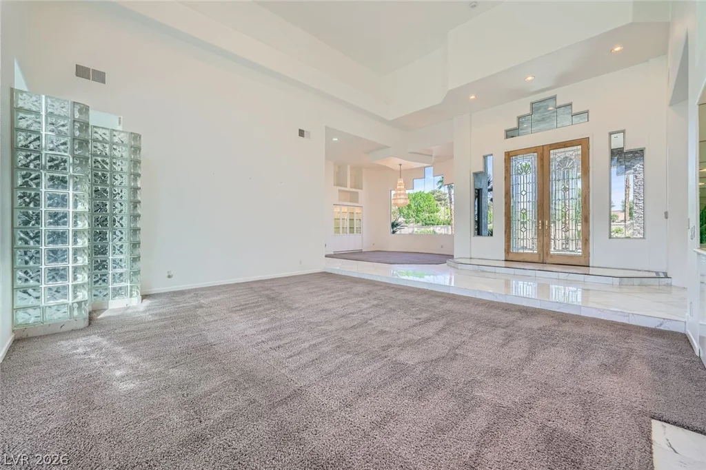 7901 Obannon, Las Vegas, NV 89117