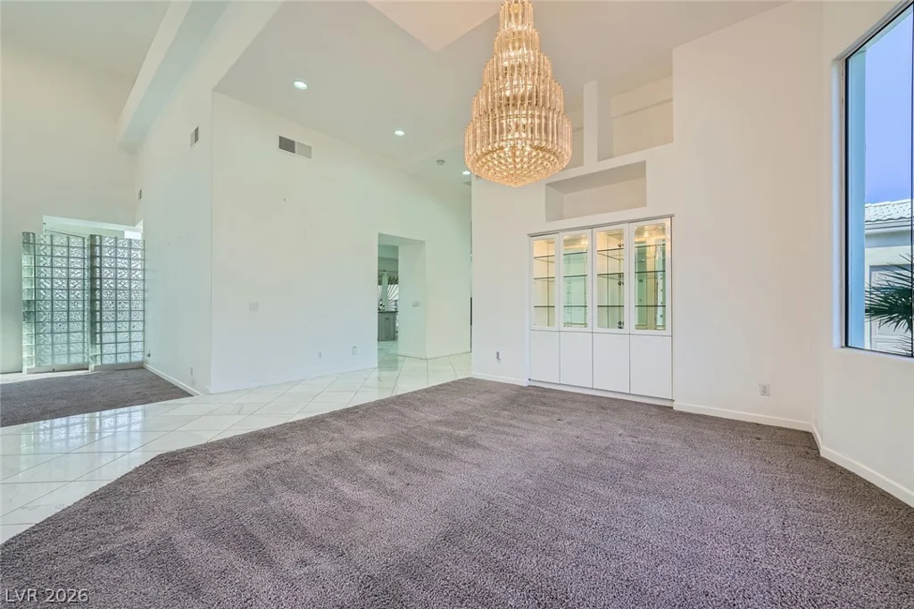 7901 Obannon, Las Vegas, NV 89117