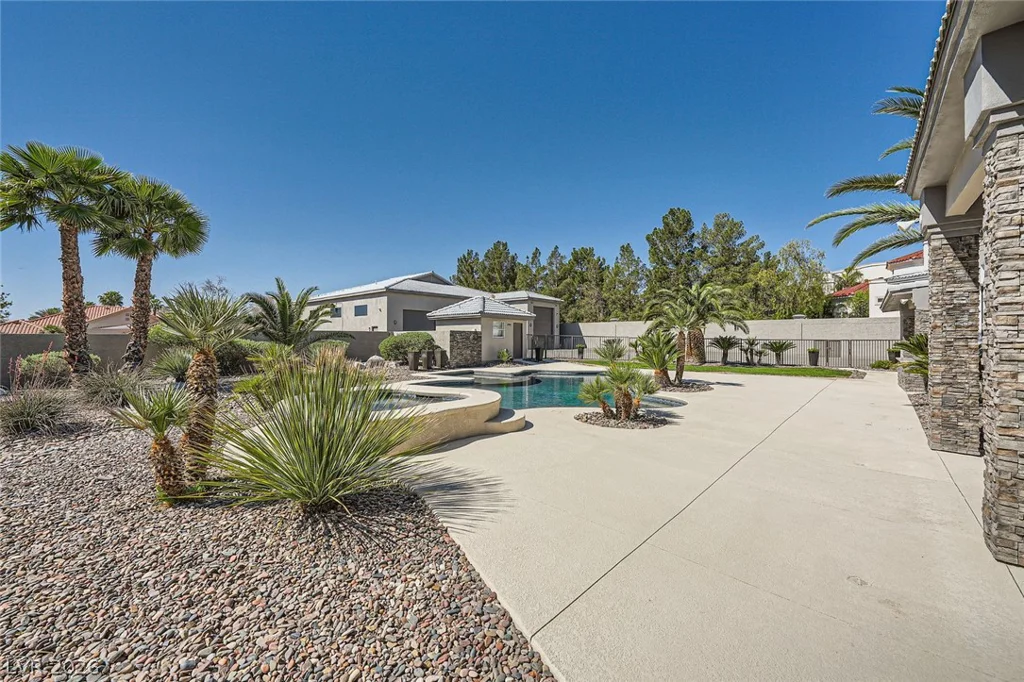 7901 Obannon, Las Vegas, NV 89117