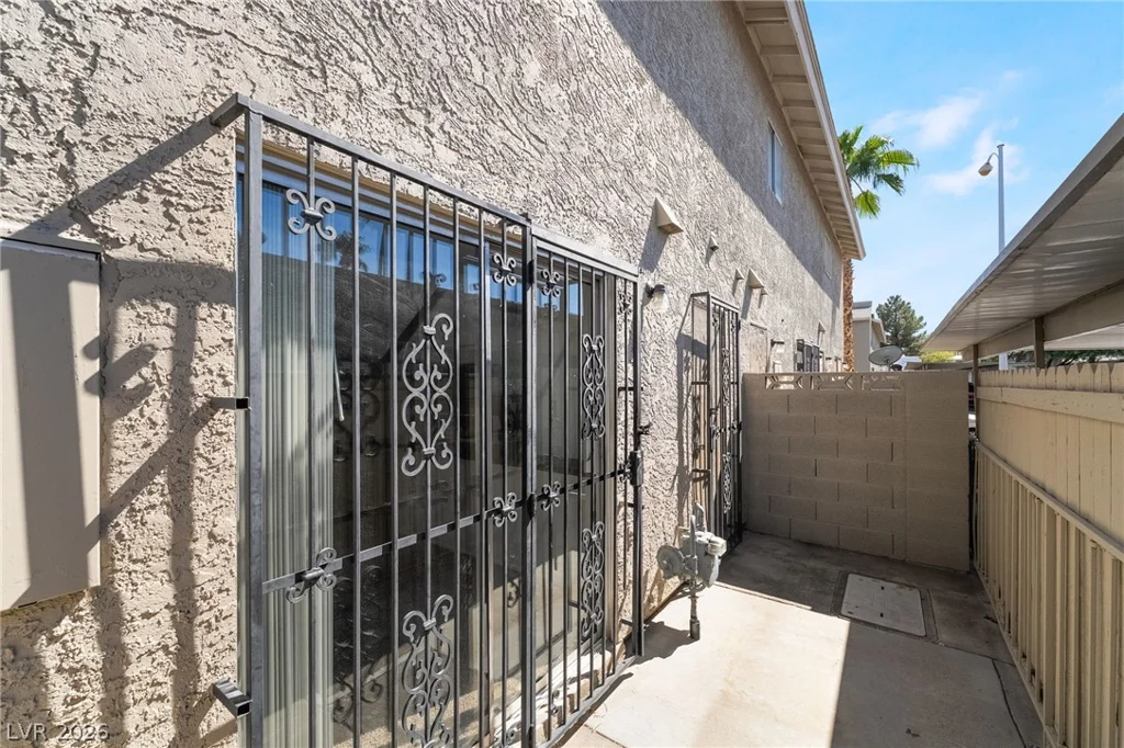 535 Sellers, Henderson, NV 89011