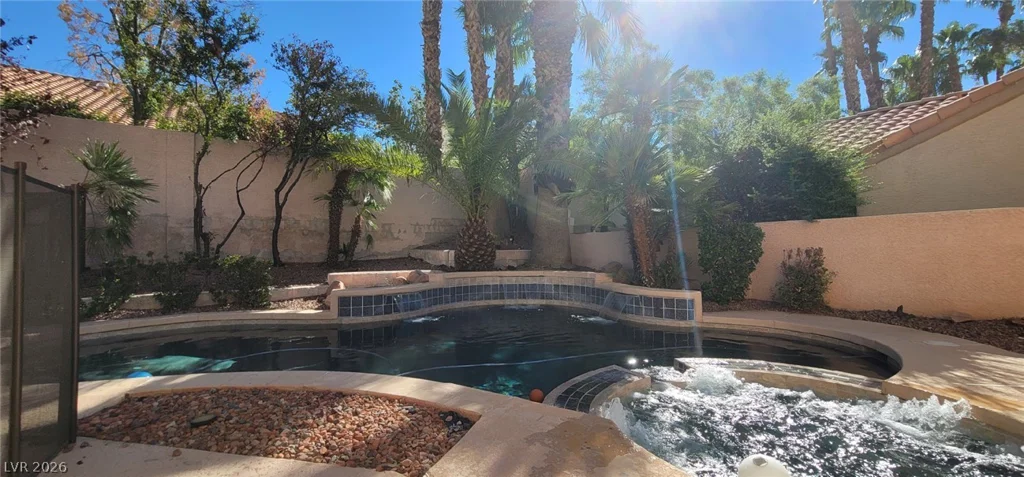 2001 Silverton, Henderson, NV 89074