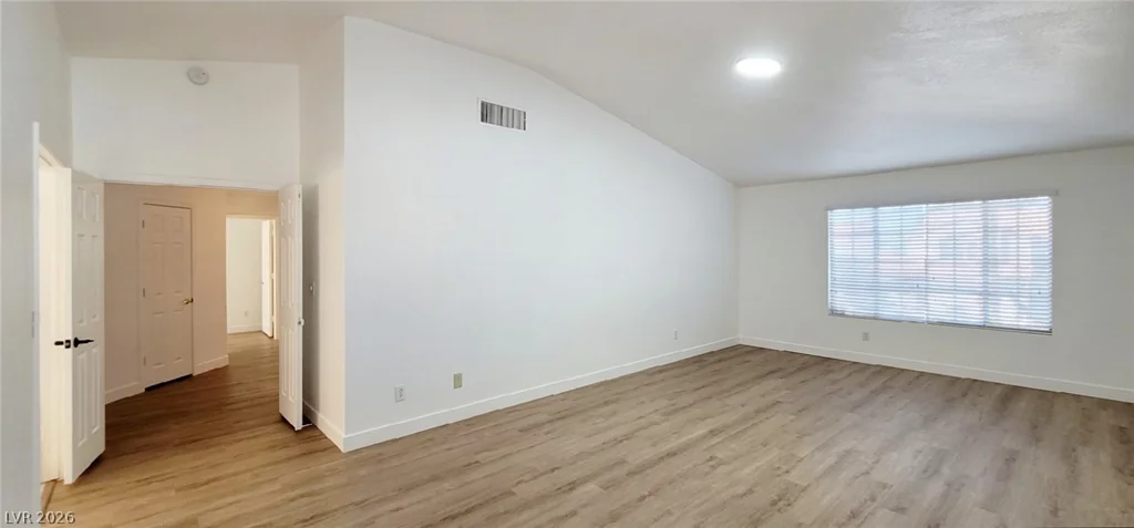 2001 Silverton, Henderson, NV 89074