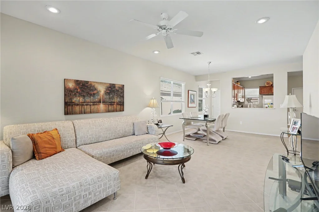 2461 Meteor Stream, Henderson, NV 89044