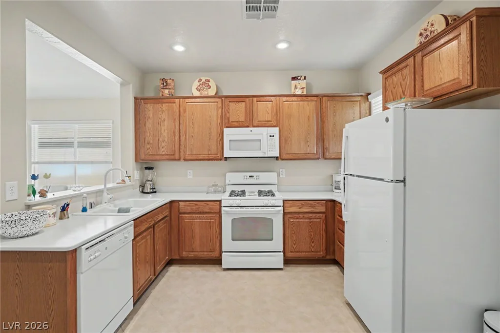 2461 Meteor Stream, Henderson, NV 89044