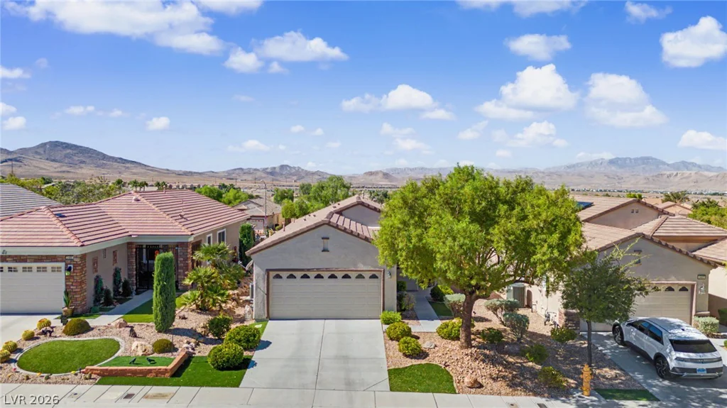 2461 Meteor Stream, Henderson, NV 89044