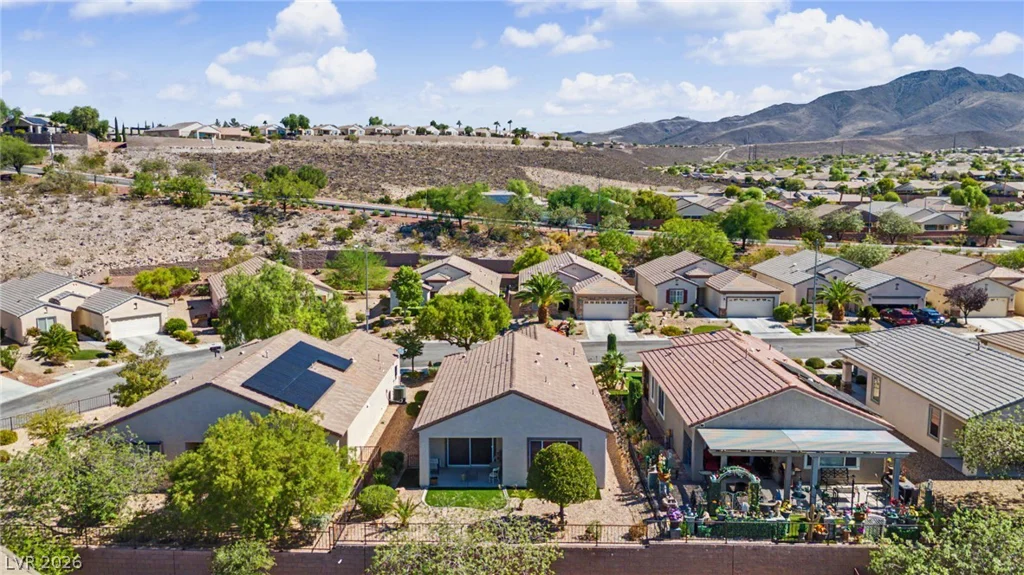 2461 Meteor Stream, Henderson, NV 89044