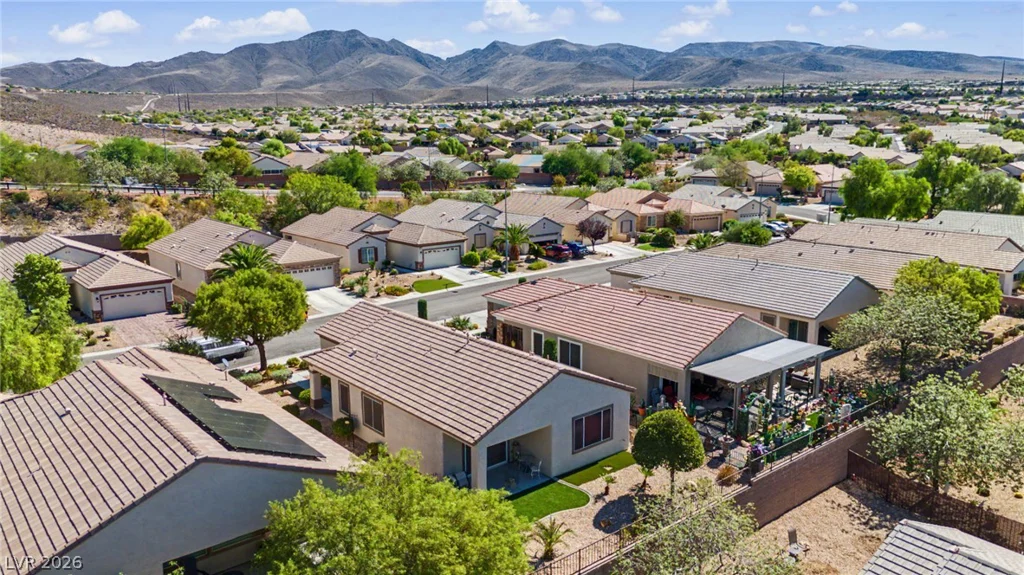 2461 Meteor Stream, Henderson, NV 89044