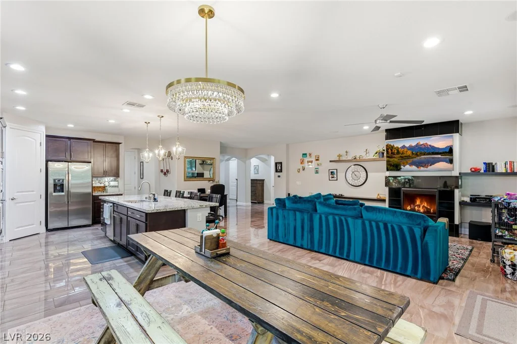 6955 Lakota Summit, Las Vegas, NV 89149