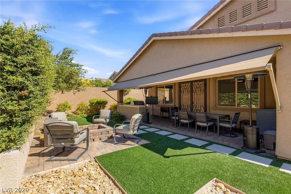 6955 Lakota Summit, Las Vegas, NV 89149