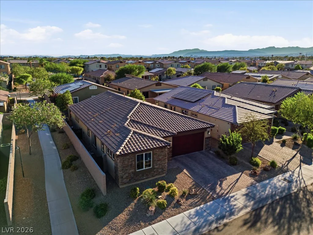 5917 Peridot Falls, Las Vegas, NV 89130