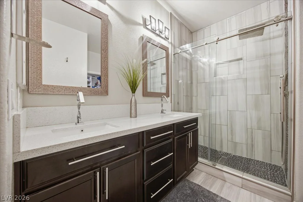 5917 Peridot Falls, Las Vegas, NV 89130