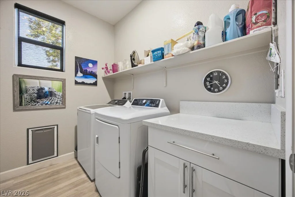 5917 Peridot Falls, Las Vegas, NV 89130