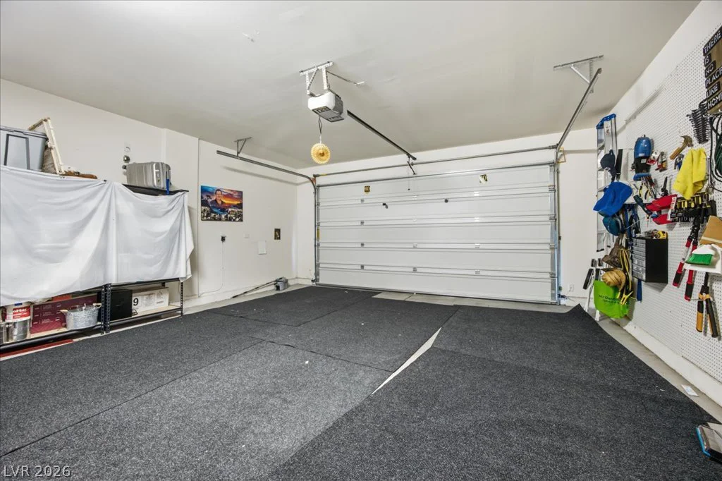 5917 Peridot Falls, Las Vegas, NV 89130