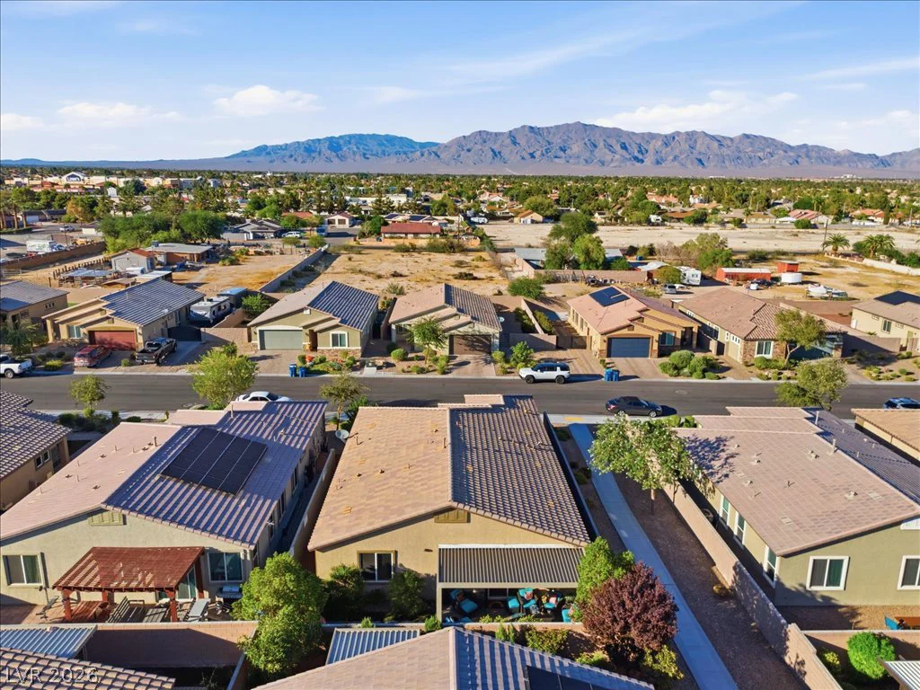 5917 Peridot Falls, Las Vegas, NV 89130