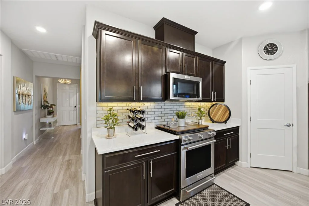 5917 Peridot Falls, Las Vegas, NV 89130