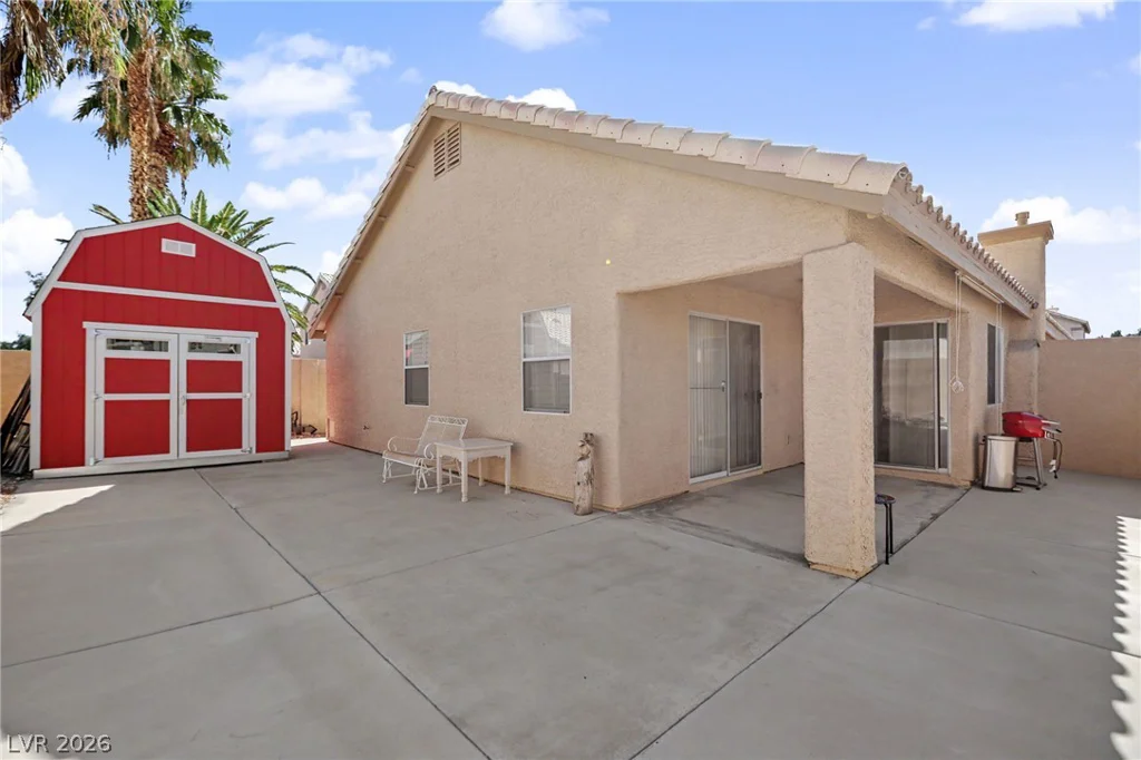 7232 London Bridge, Las Vegas, NV 89130