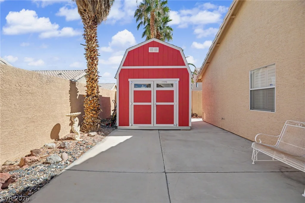 7232 London Bridge, Las Vegas, NV 89130