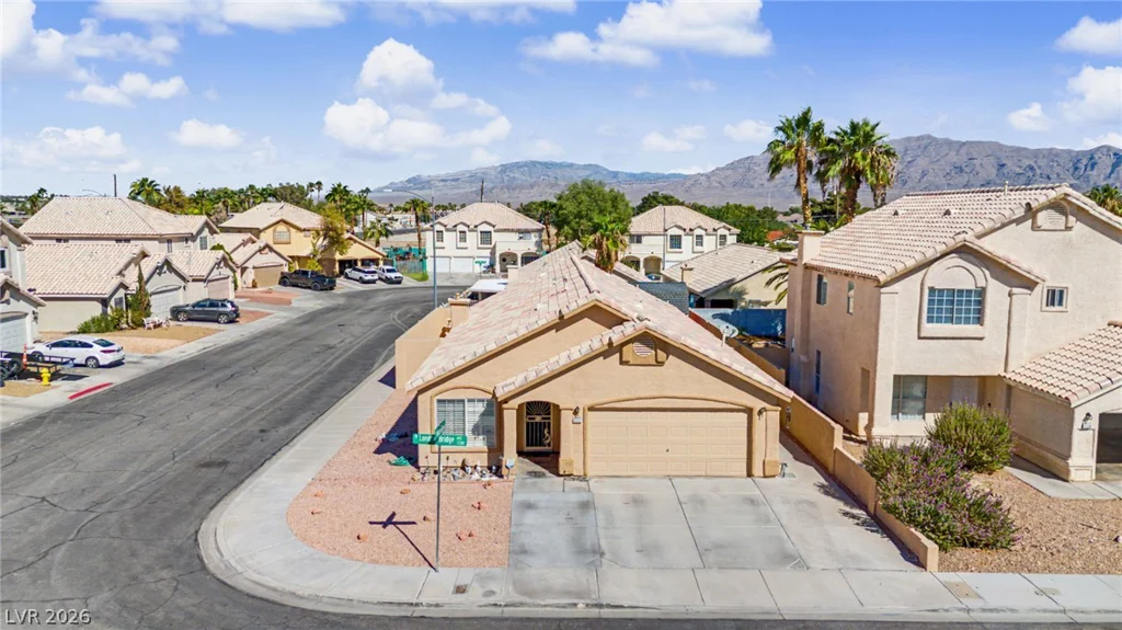 7232 London Bridge, Las Vegas, NV 89130