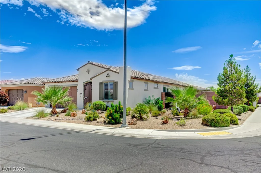 3605 Greenbriar Bluff, North Las Vegas, NV 89081