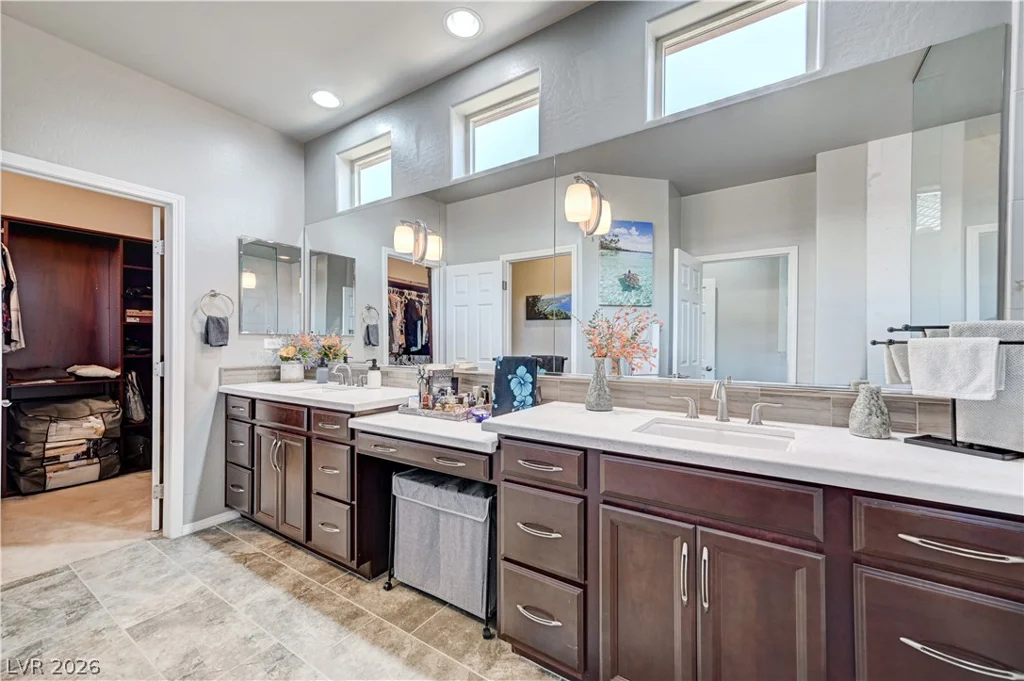 3605 Greenbriar Bluff, North Las Vegas, NV 89081