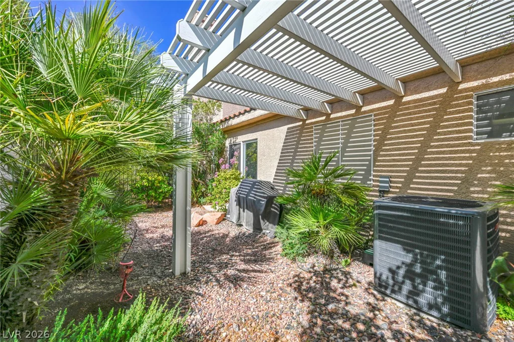 1745 Lily Pond, Henderson, NV 89012