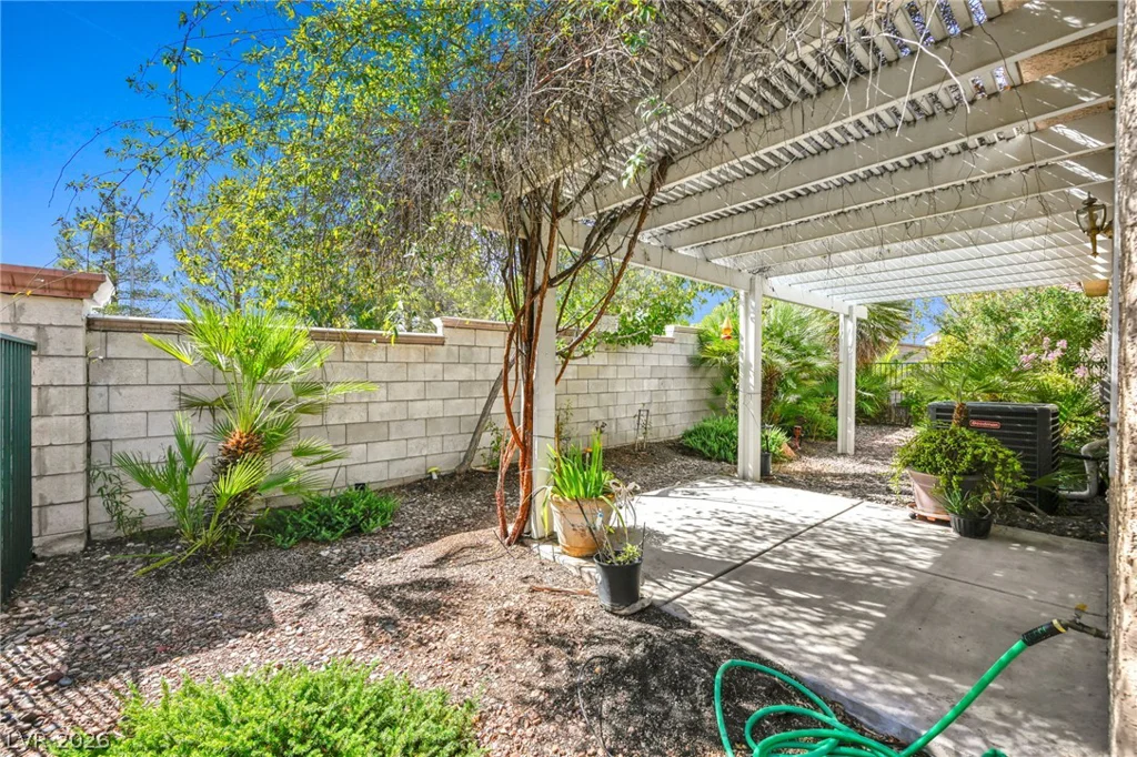 1745 Lily Pond, Henderson, NV 89012