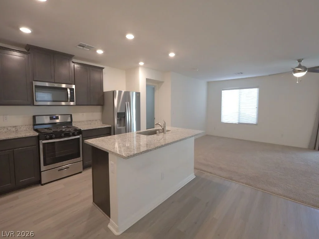 626 Abrazar, North Las Vegas, NV 89081