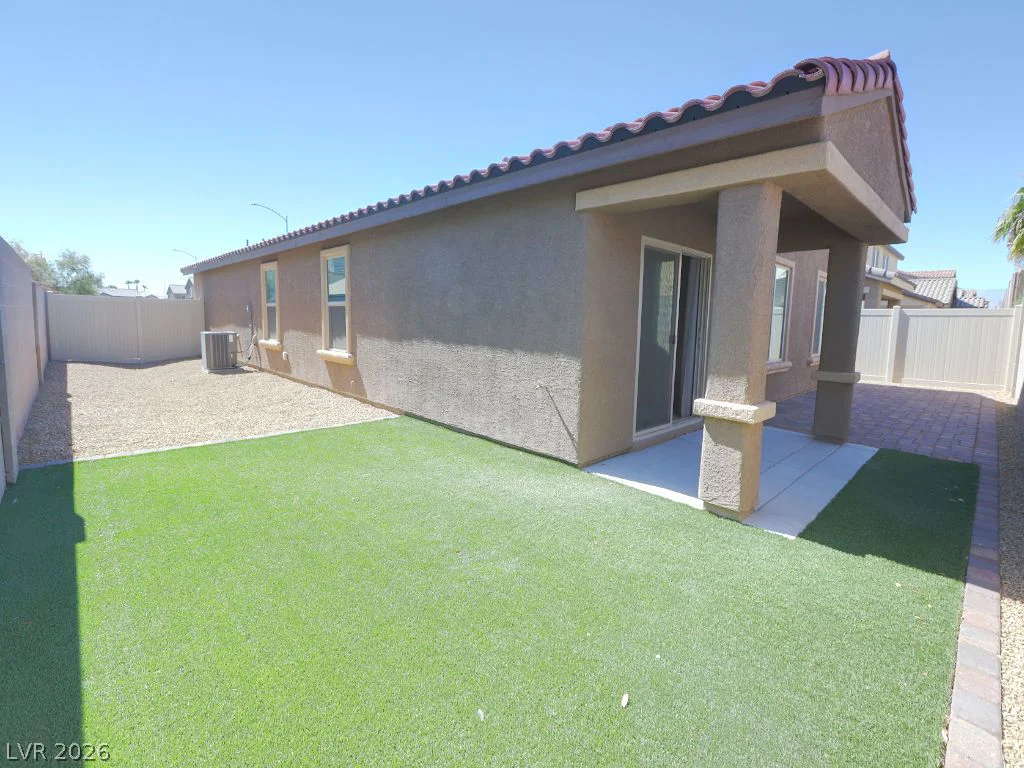 626 Abrazar, North Las Vegas, NV 89081