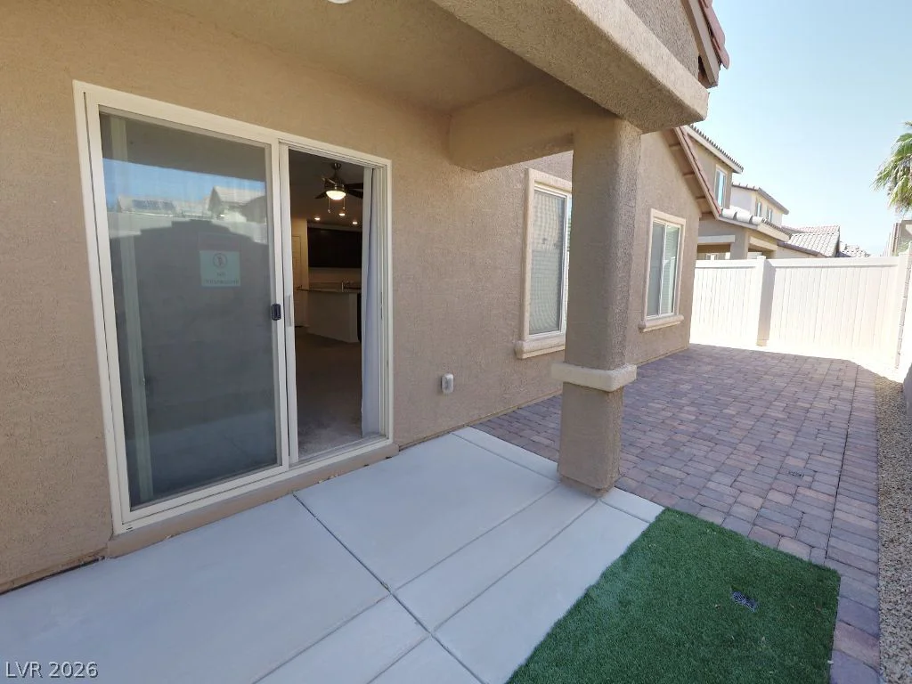 626 Abrazar, North Las Vegas, NV 89081