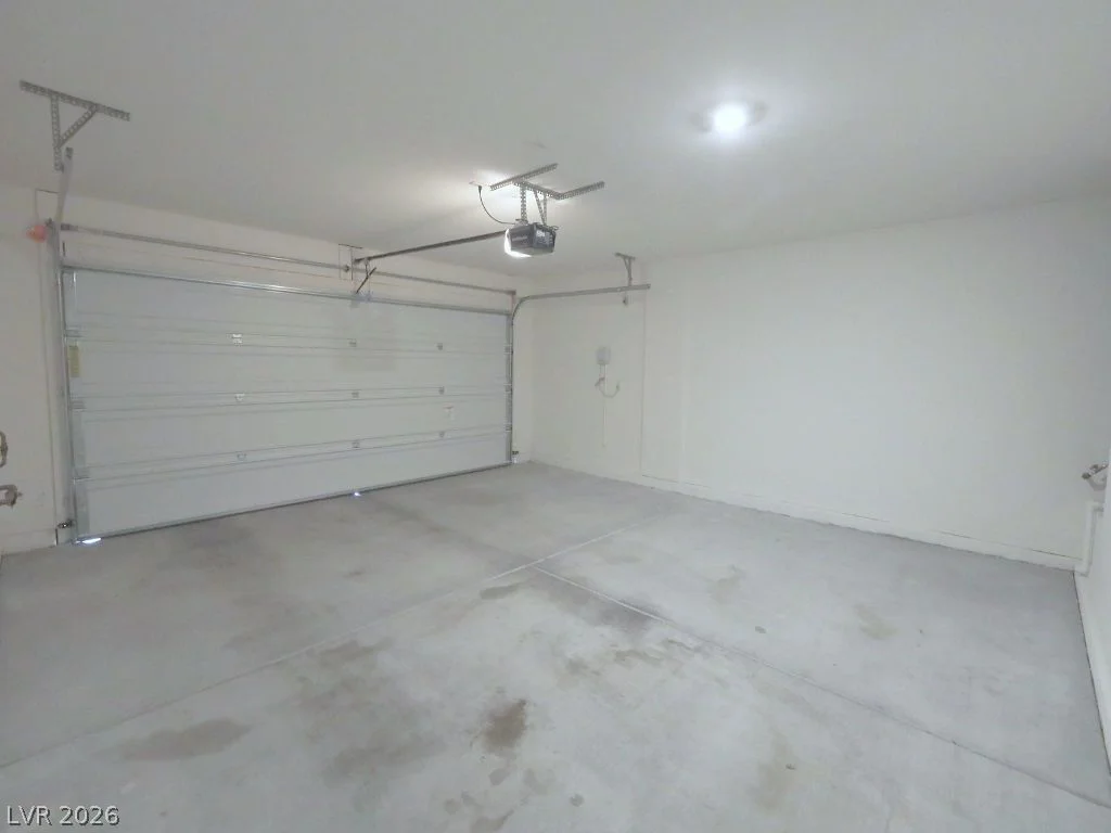 626 Abrazar, North Las Vegas, NV 89081