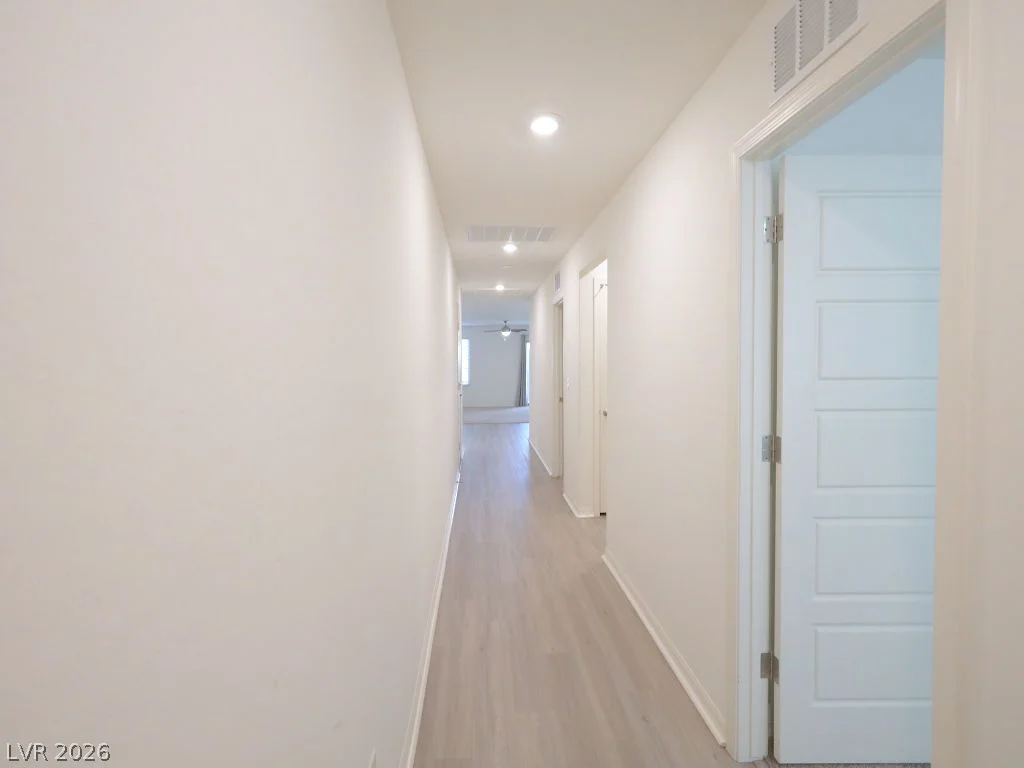 626 Abrazar, North Las Vegas, NV 89081