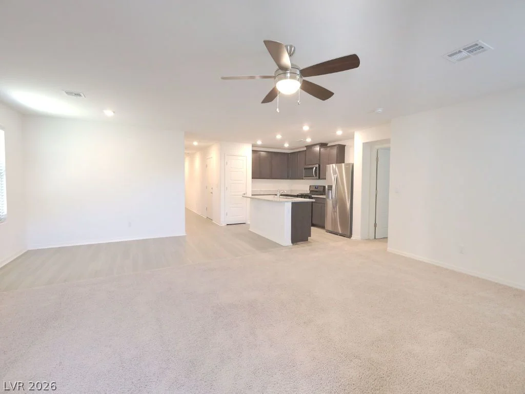 626 Abrazar, North Las Vegas, NV 89081